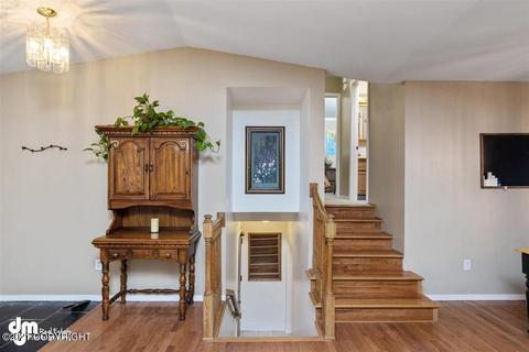 9506 Dundas Cir, Eagle River, AK 99577 photo 4