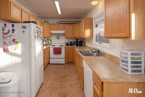 17332 Coronado Rd, Eagle River, AK 99577 photo 5