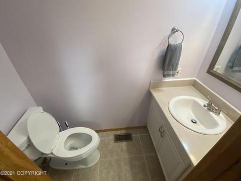 12034 Regency Dr, Eagle River, AK 99577 photo 6