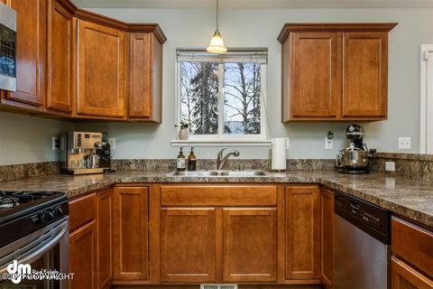 19138 Danny Dr, Eagle River, AK 99577 photo 8