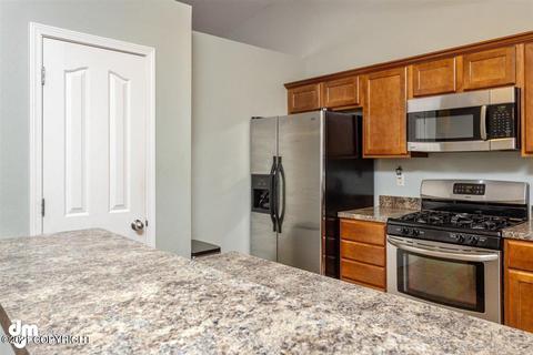 19138 Danny Dr, Eagle River, AK 99577 photo 7