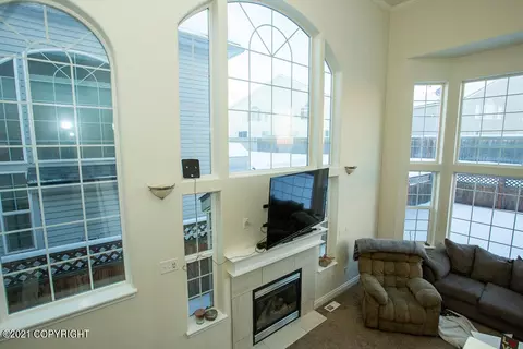 6593 Whispering Loop, Anchorage, AK 99504 photo 10