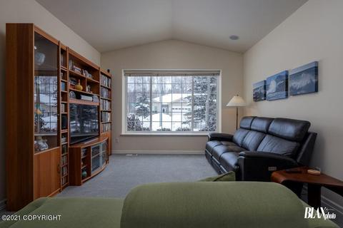 13301 Vasili Dr # 20, Eagle River, AK 99577 photo 5