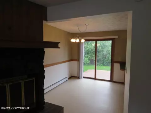2301 E 68th Ave, Anchorage, AK 99507 photo 9