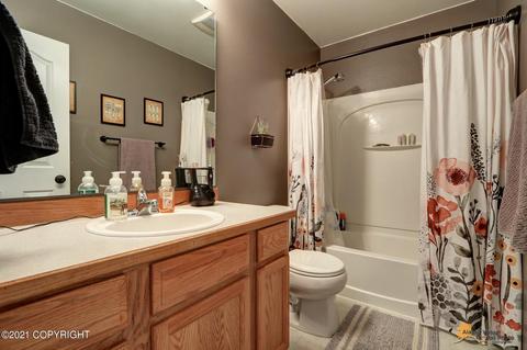 20448 Granite Park Cir, Eagle River, AK 99577 photo 17