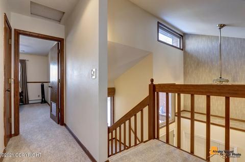 10630 Commodore Dr, Anchorage, AK 99507 photo 21