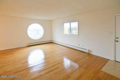 501 E 13th Ave # 28, Anchorage, AK 99501 photo 2