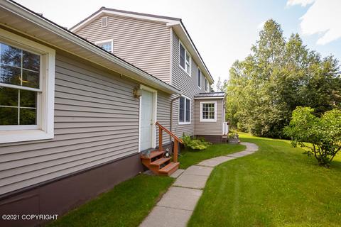17811 Lacey Dr, Eagle River, AK 99577 photo 5