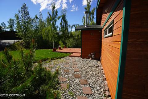 17631 N Juanita Loop, Eagle River, AK 99577 photo 4