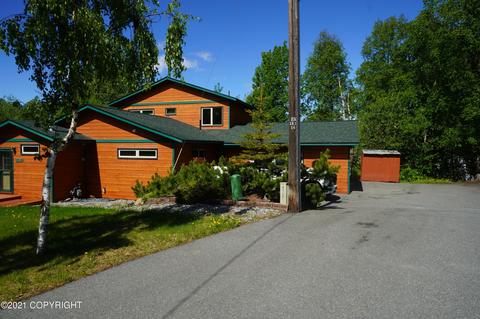 17631 N Juanita Loop, Eagle River, AK 99577 photo 2