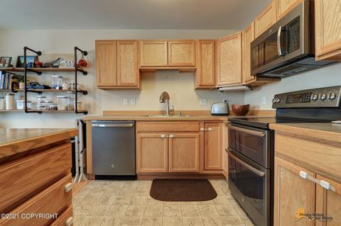 1650 Mountainman Loop # 111, Anchorage, AK 99507 photo 18