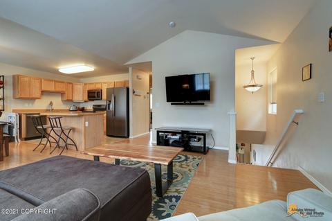 1650 Mountainman Loop # 111, Anchorage, AK 99507 photo 8