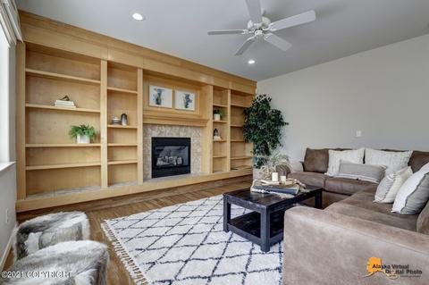 8515 Lassen Cir, Eagle River, AK 99577 photo 17