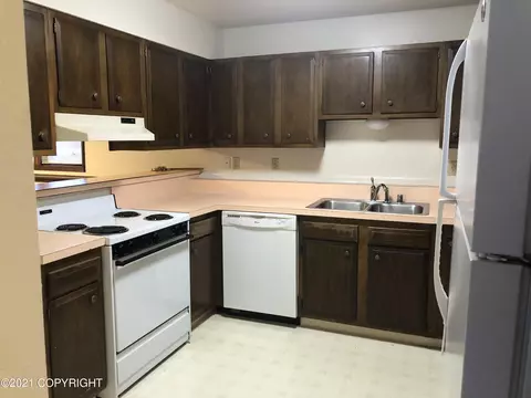 4115 Vance Dr, Anchorage, AK 99508 photo 3