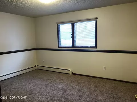 4115 Vance Dr, Anchorage, AK 99508 photo 4