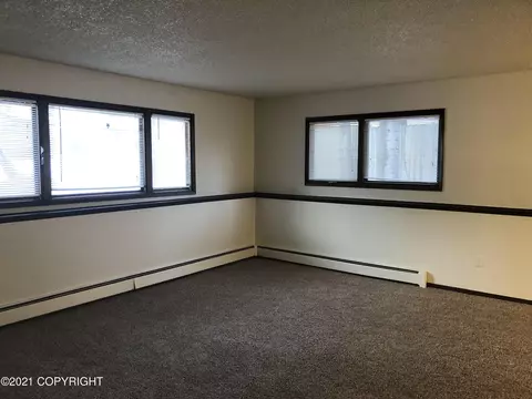 4115 Vance Dr, Anchorage, AK 99508 photo 7