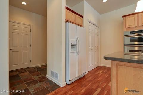 17463 Yellowstone Dr, Eagle River, AK 99577 photo 19