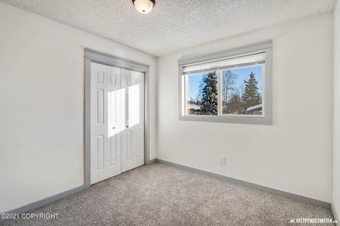 3235 E 17th Ave, Anchorage, AK 99508 photo 11