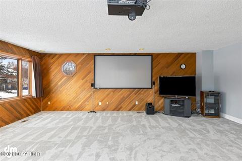 8317 Wilcox St, Anchorage, AK 99502 photo 2