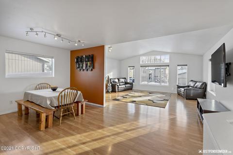 7060 Clairmont Cir, Anchorage, AK 99507 photo 15