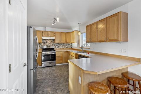 7060 Clairmont Cir, Anchorage, AK 99507 photo 27