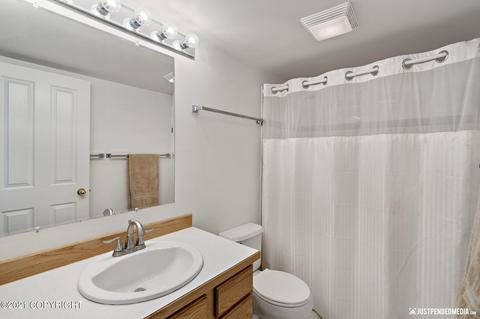 7060 Clairmont Cir, Anchorage, AK 99507 photo 9