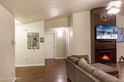 5820 E Summit Cir, Wasilla, AK 99654 photo 9