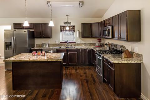 5820 E Summit Cir, Wasilla, AK 99654 photo 11