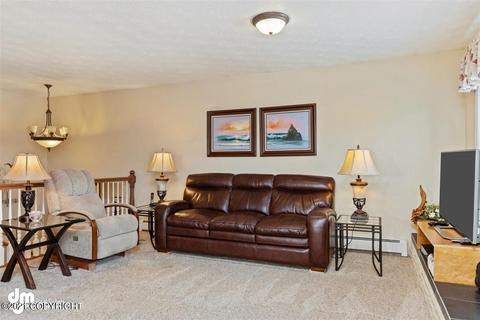 4237 James Dr, Anchorage, AK 99504 photo 8