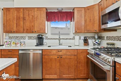 4237 James Dr, Anchorage, AK 99504 photo 11