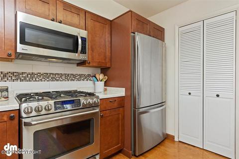 4237 James Dr, Anchorage, AK 99504 photo 14
