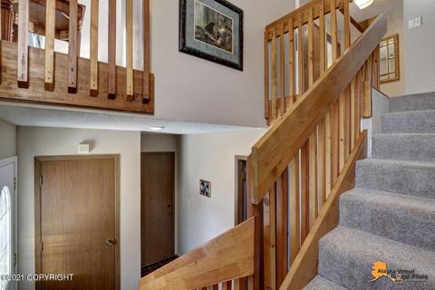 10232 Chickaloon St, Eagle River, AK 99577 photo 15