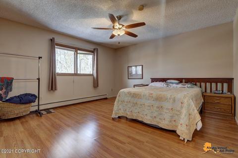 10232 Chickaloon St, Eagle River, AK 99577 photo 29