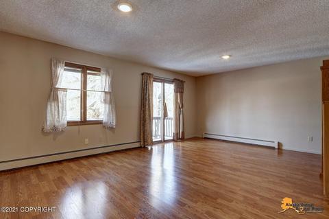 10232 Chickaloon St, Eagle River, AK 99577 photo 37