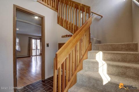 10232 Chickaloon St, Eagle River, AK 99577 photo 14