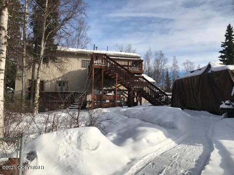 10232 Chickaloon St, Eagle River, AK 99577 photo 3