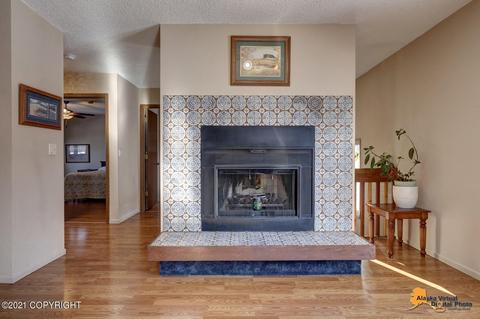 10232 Chickaloon St, Eagle River, AK 99577 photo 28