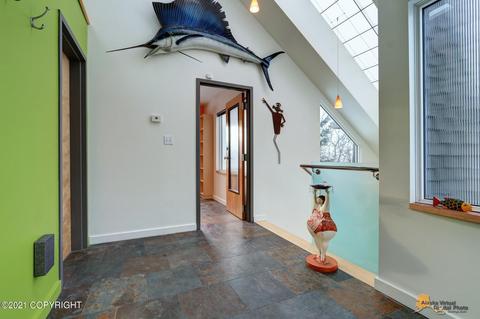316 E 15th Ave, Anchorage, AK 99501 photo 2
