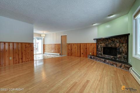 19048 War Admiral Rd, Eagle River, AK 99577 photo 7