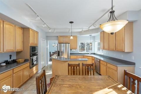 8700 Inyo Cir, Eagle River, AK 99577 photo 2