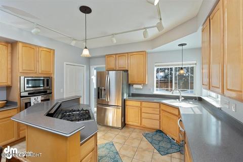 8700 Inyo Cir, Eagle River, AK 99577 photo 16