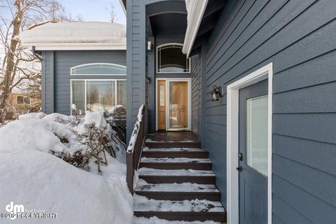 8700 Inyo Cir, Eagle River, AK 99577 photo 4