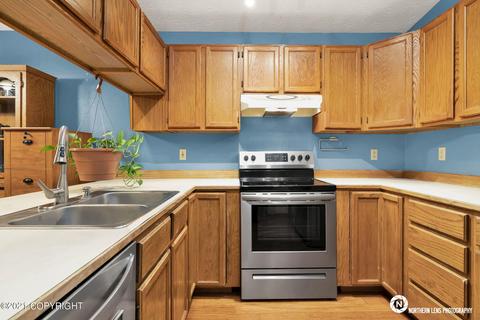 7730 Delridge Cir, Anchorage, AK 99507 photo 12