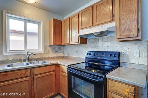 7724 Chaimi Loop, Anchorage, AK 99504 photo 13