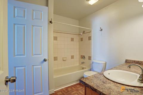 7724 Chaimi Loop, Anchorage, AK 99504 photo 16