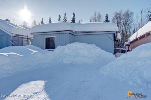 7724 Chaimi Loop, Anchorage, AK 99504 photo 2