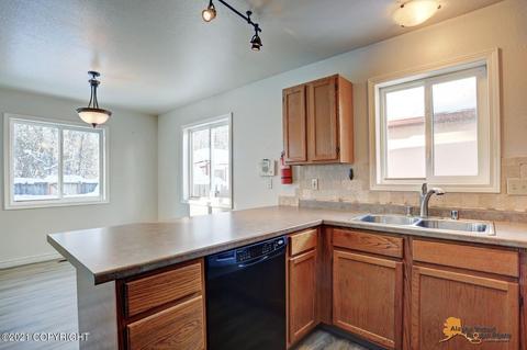 7724 Chaimi Loop, Anchorage, AK 99504 photo 12