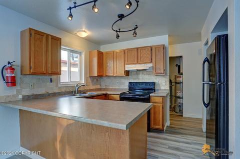 7724 Chaimi Loop, Anchorage, AK 99504 photo 11
