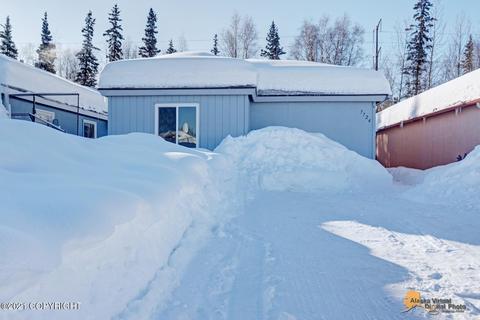 7724 Chaimi Loop, Anchorage, AK 99504 photo 1