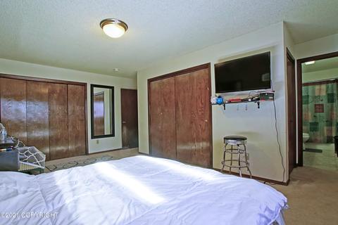 3420 Wiley Post Loop, Anchorage, AK 99517 photo 19